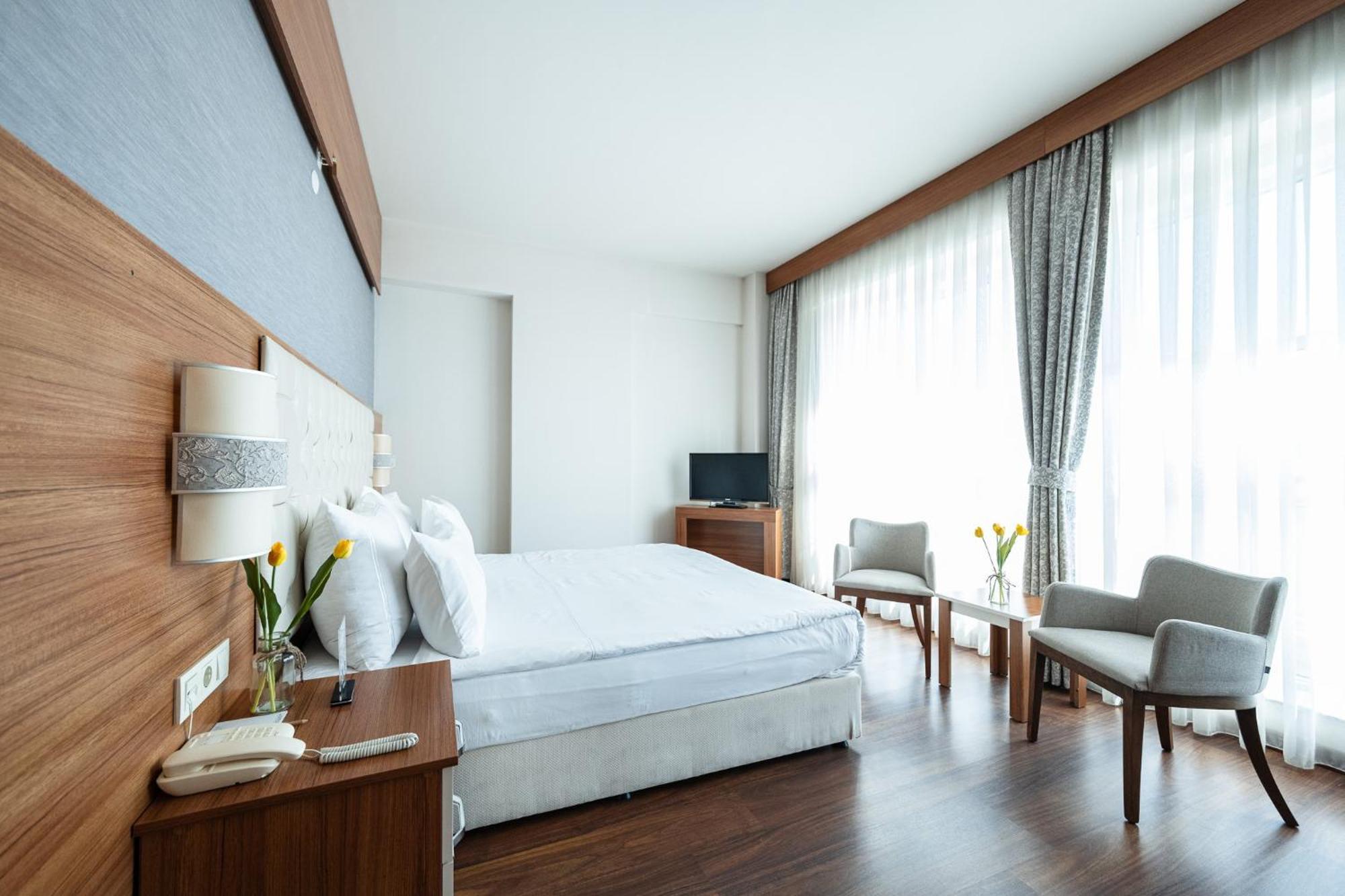 צ'נקלה Parion Hotel מראה חיצוני תמונה