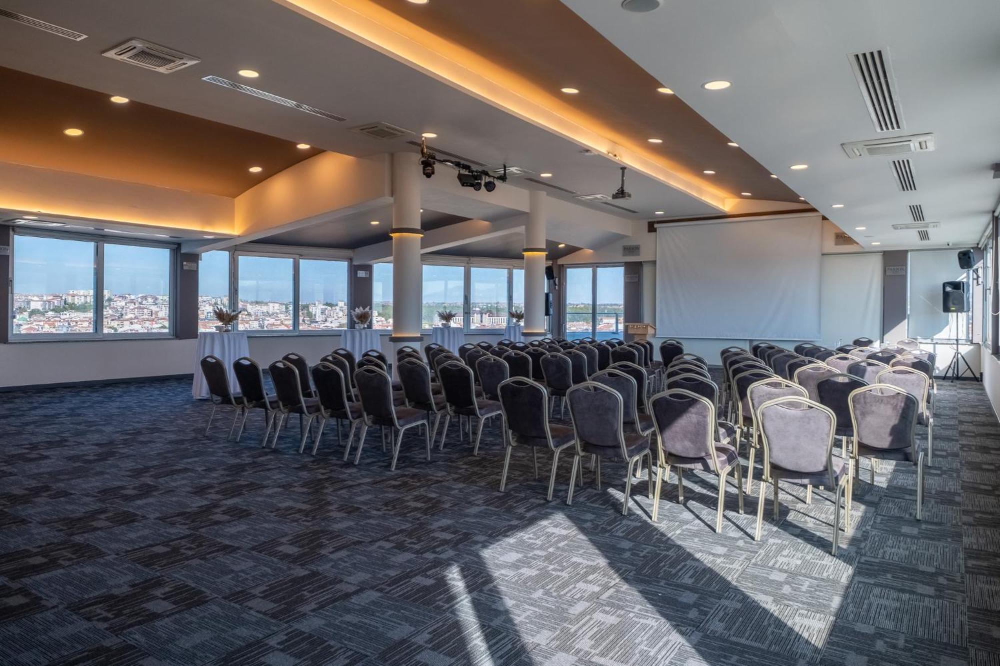 צ'נקלה Parion Hotel מראה חיצוני תמונה