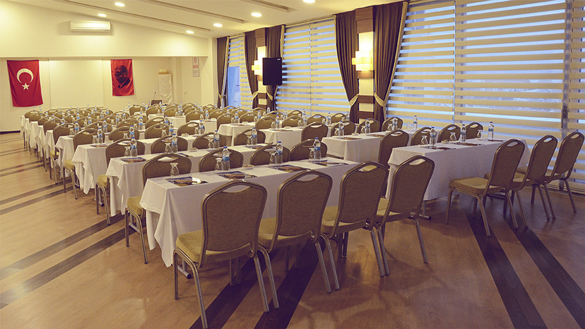 צ'נקלה Parion Hotel מראה חיצוני תמונה